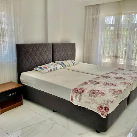 Luxery With 3 Bedrooms فيلة